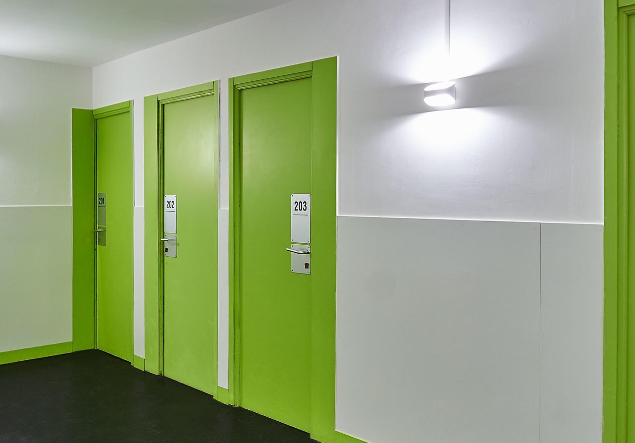 Maison d'hôtes And Basic Universitat For Young